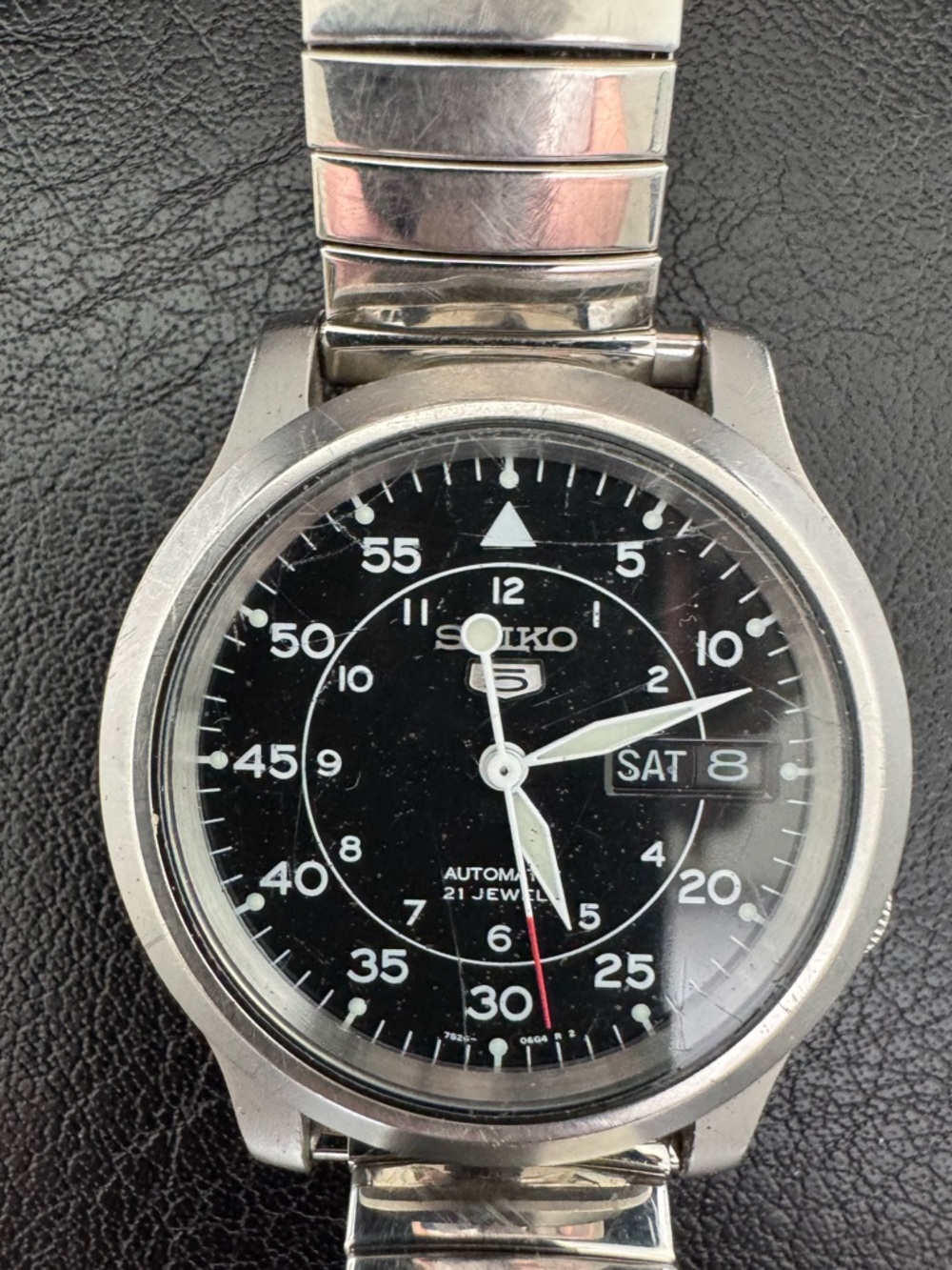 Seiko 5 Automatic 21 jewels chronograph watch. 7S26C